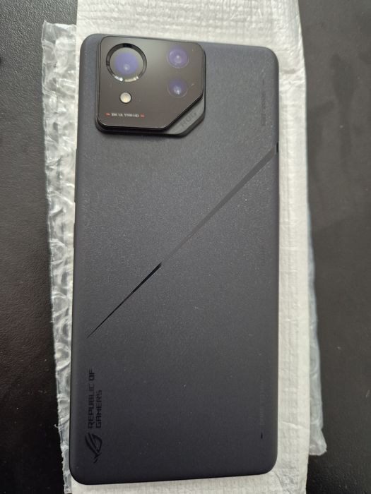 asus rog 8 pro  512gb 16 gb  ram