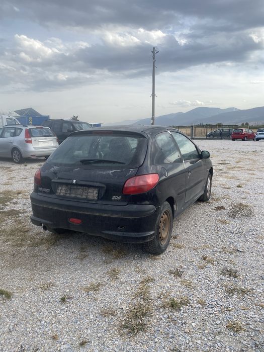 Пежо 206 1.4 бензин на части