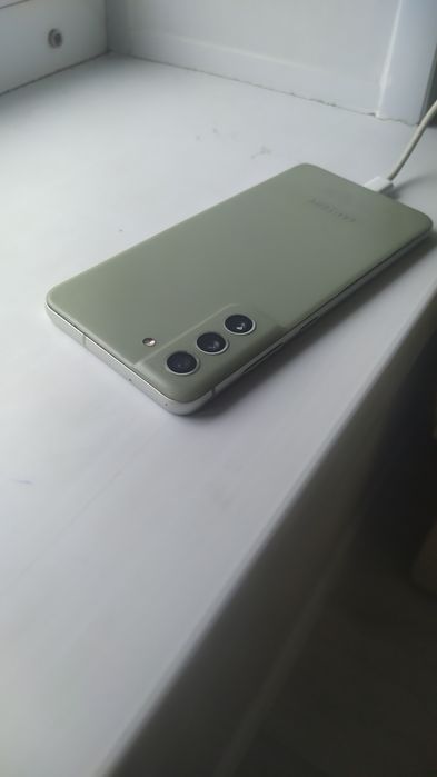 Самсунг с21фе продам или обмен