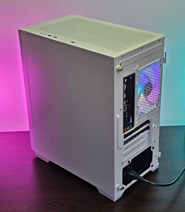 Ryzen 5-7500F/RTX 5060 8GB/RAM 32GB/SSD 1TB/Чисто Нов-Гаранция!