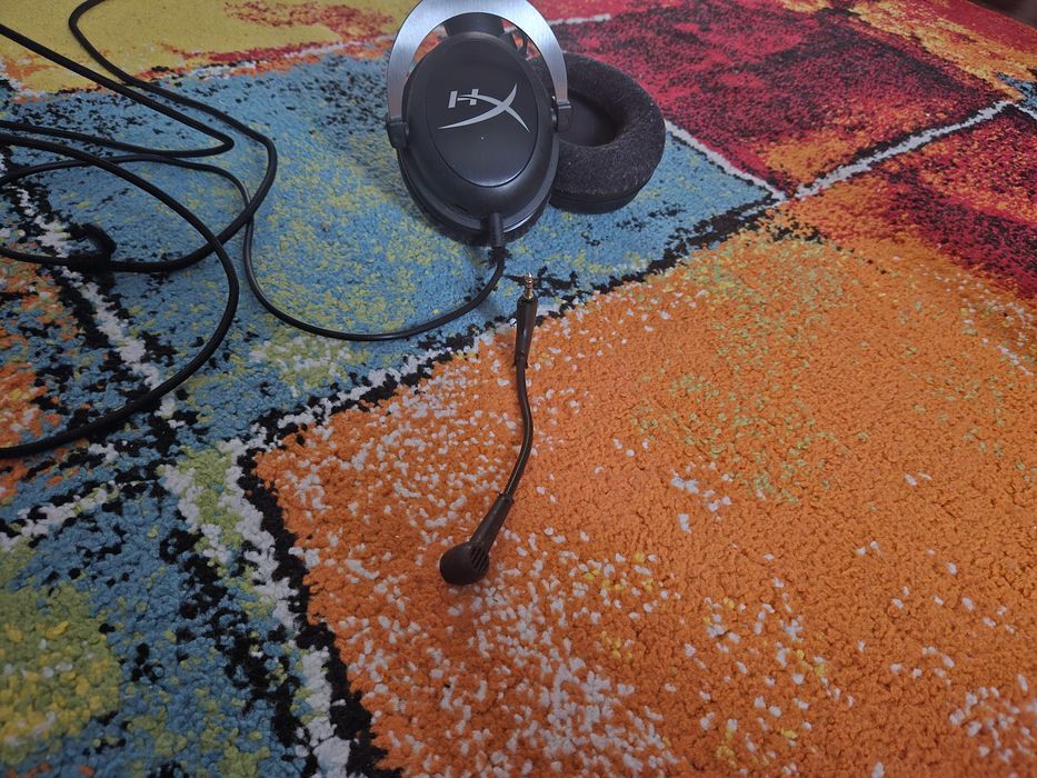 Casti HyperX Cloud 2
