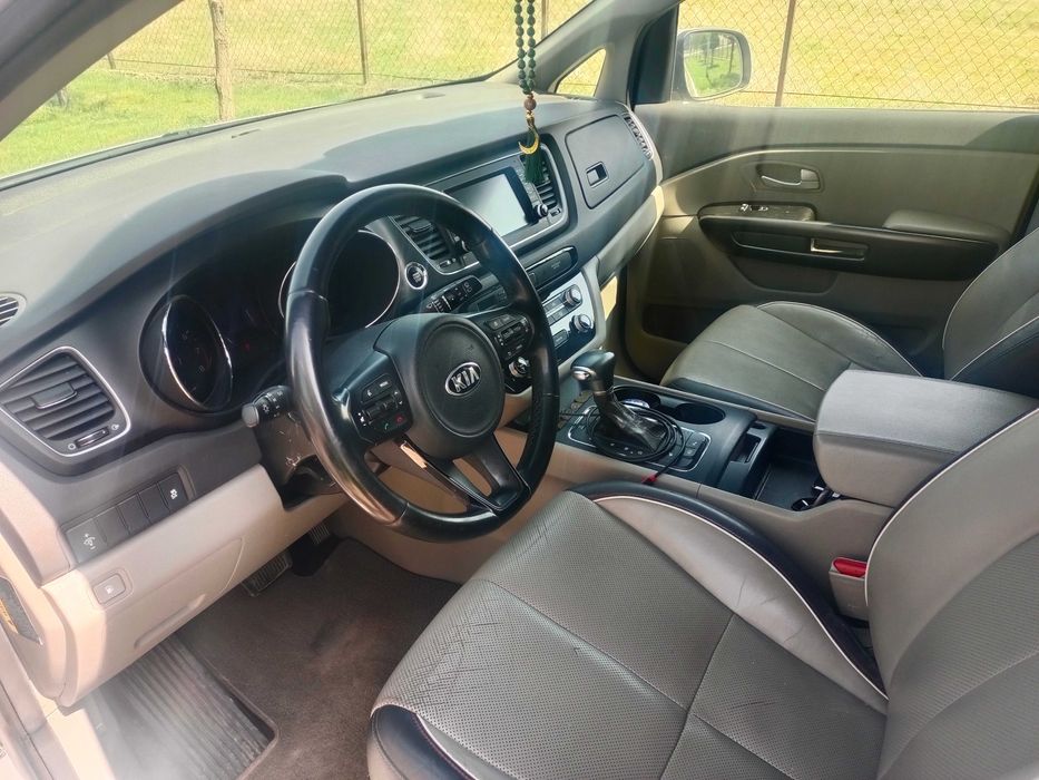 Киа седона 2016 жылғы үште үш куб