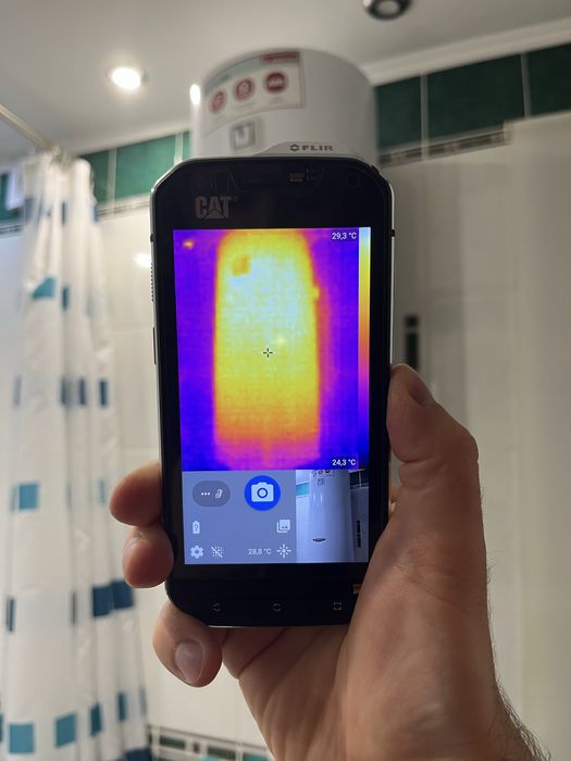 Телефон с тепловизором CATS60