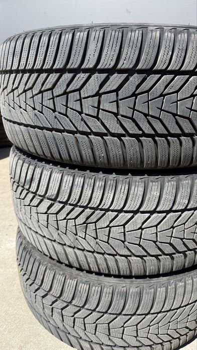 Гуми Hankook 255/40 R20