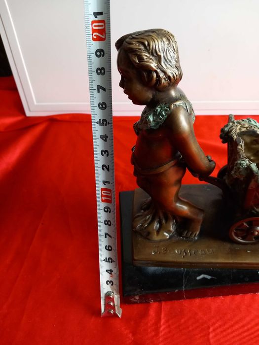 Jacques Bousseau Стара Бронзова Статуетка Херувим с Количка
