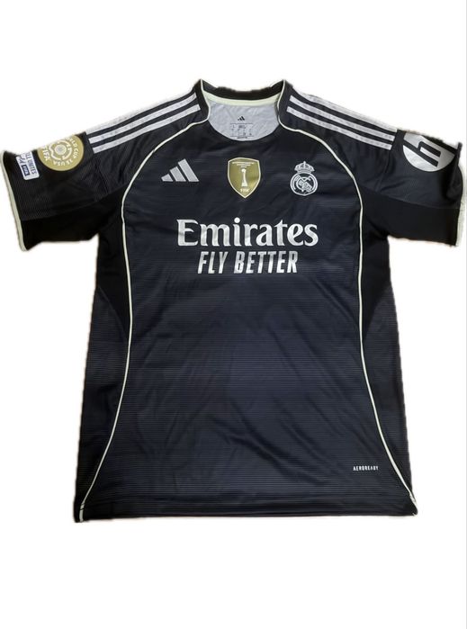Tricou Huijsen real madrid