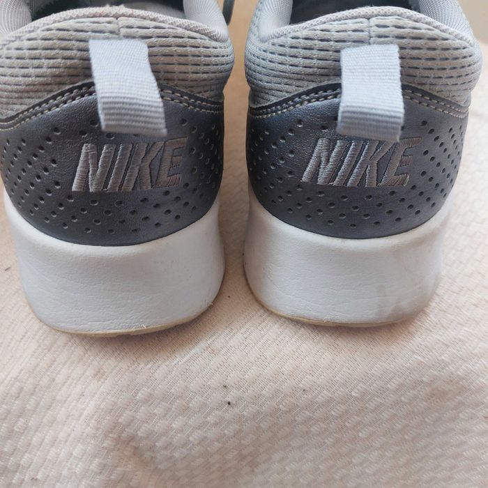 Юношески  маратонки