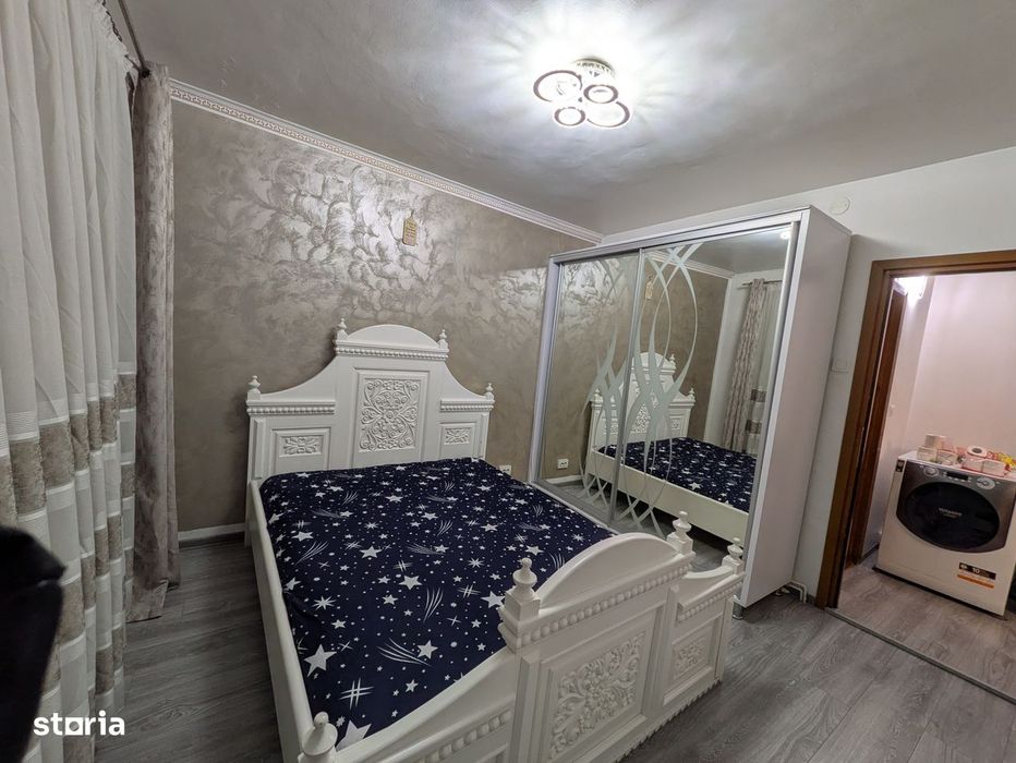 Apartament 3 camere, cochet și primitor, în spate la Cora