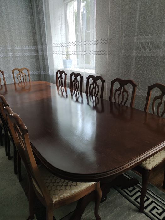 Продам Стол гостевой