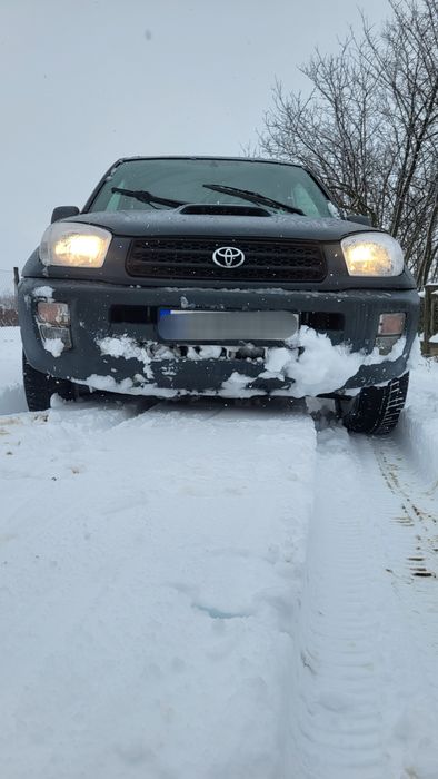 Vând Toyota rav 4 2.0 diesel
