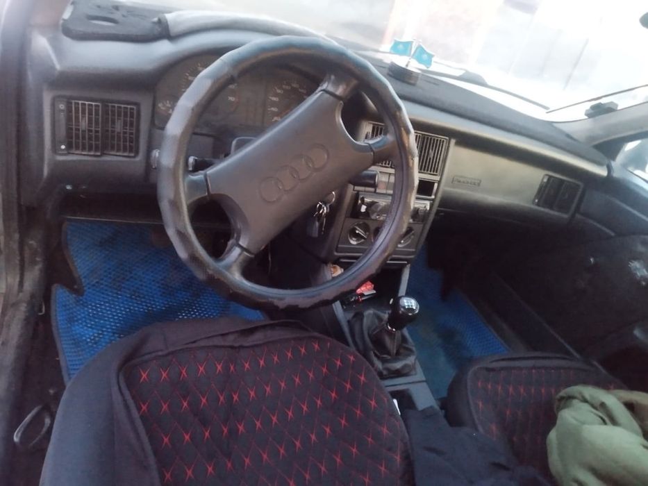 Продам ауди на полном ходу