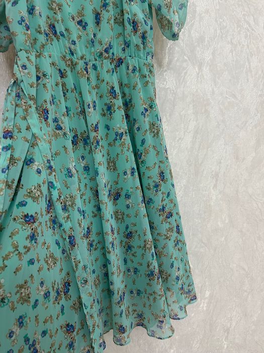 Летнее платье, в отличном состоянии