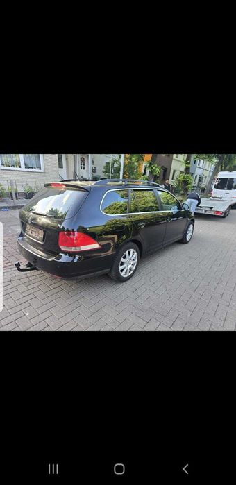 Volkswagen golf variant