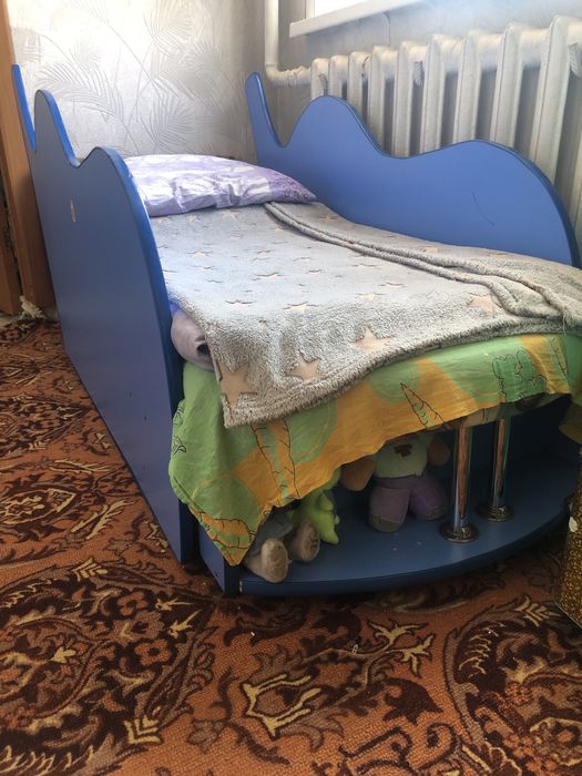 Продам детские кровати