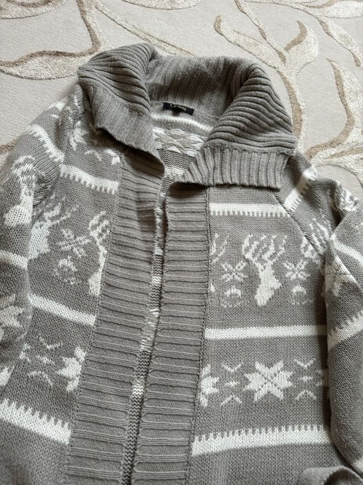 Продам свитер (Италия)