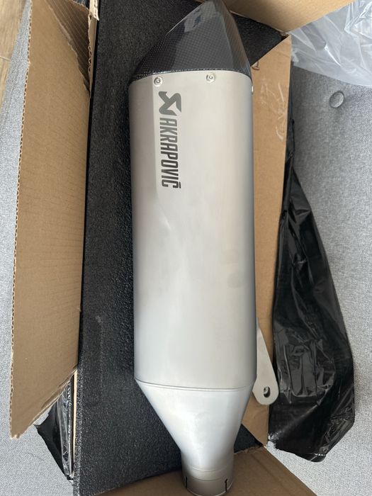 Toba originala S1000RR M1000rr Akrapovic 9830216