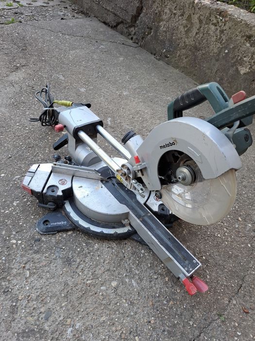 Metabo kgs216 m  за ремонт/за части