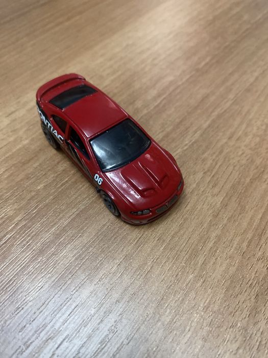 Продам Hot wheels