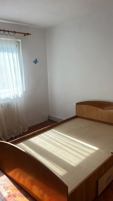 Apartament 2camere la  s2 etaj 2