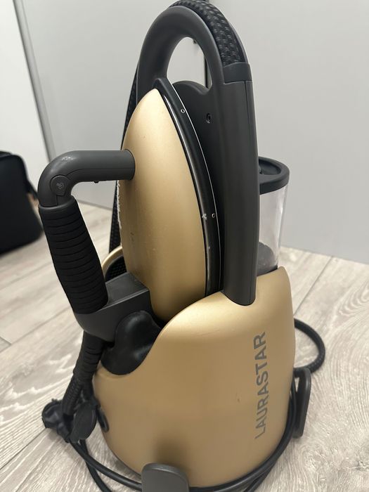 Парогенератор Laura Star