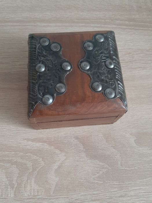 Casetă/ cutie bijuterii