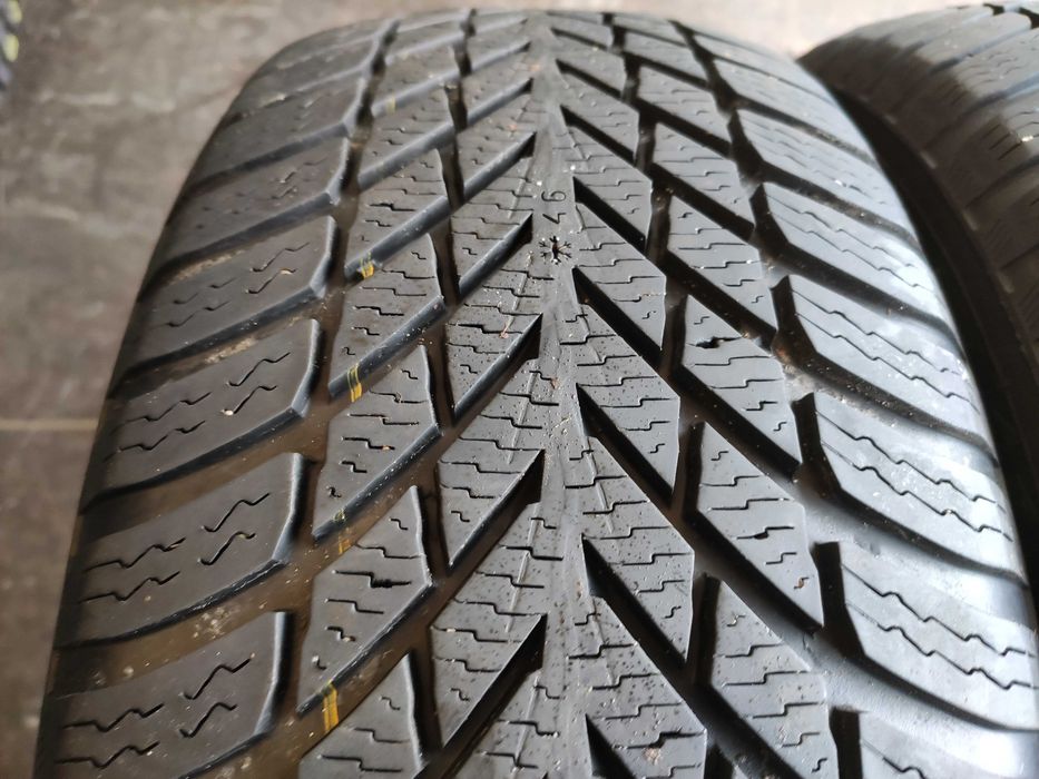 2бр Зимни гуми 205 55 16 - Nokian - DOT 2023