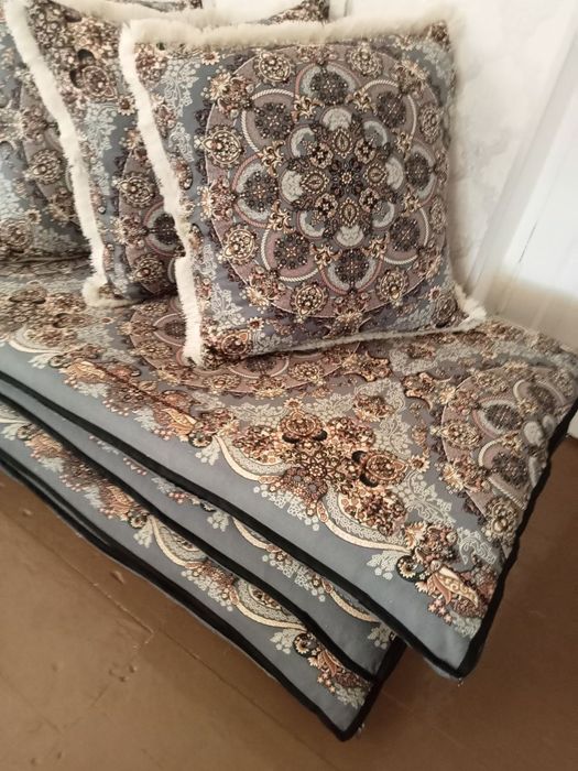 Koʻrpa koʻrpacha matras yostiq