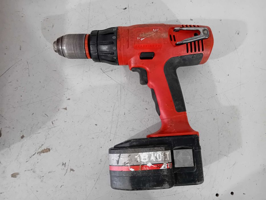 Винтоверт - Milwaukee 18 V