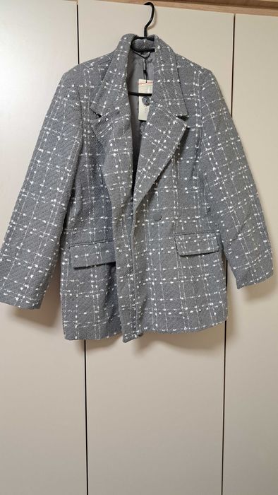 Дамско палто тип сако