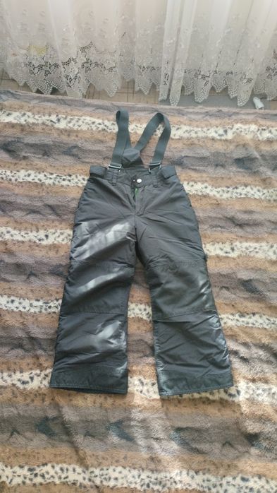 Продаю зимний костюм на девочку