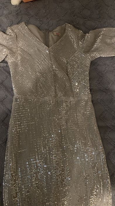 Продам платье вечернее