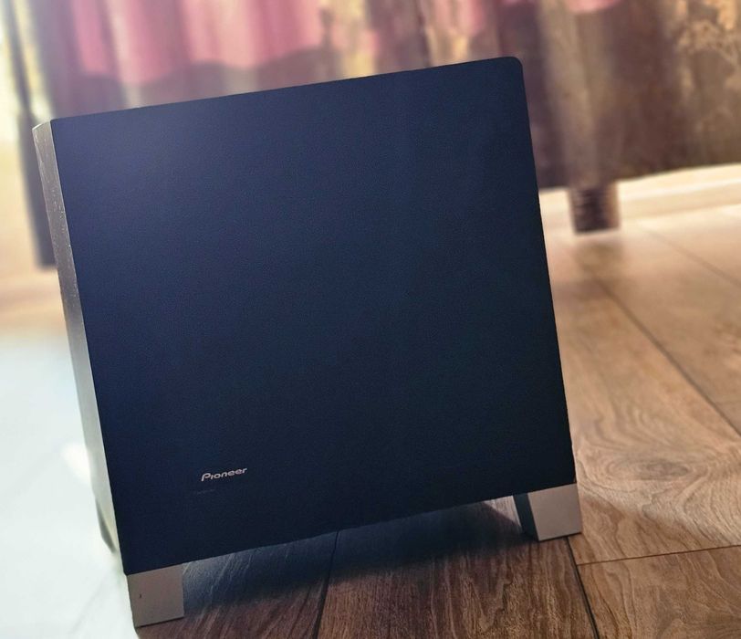активен субуфер Pioneer