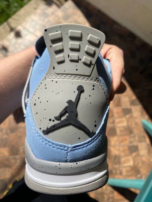 jordan 4 university blue