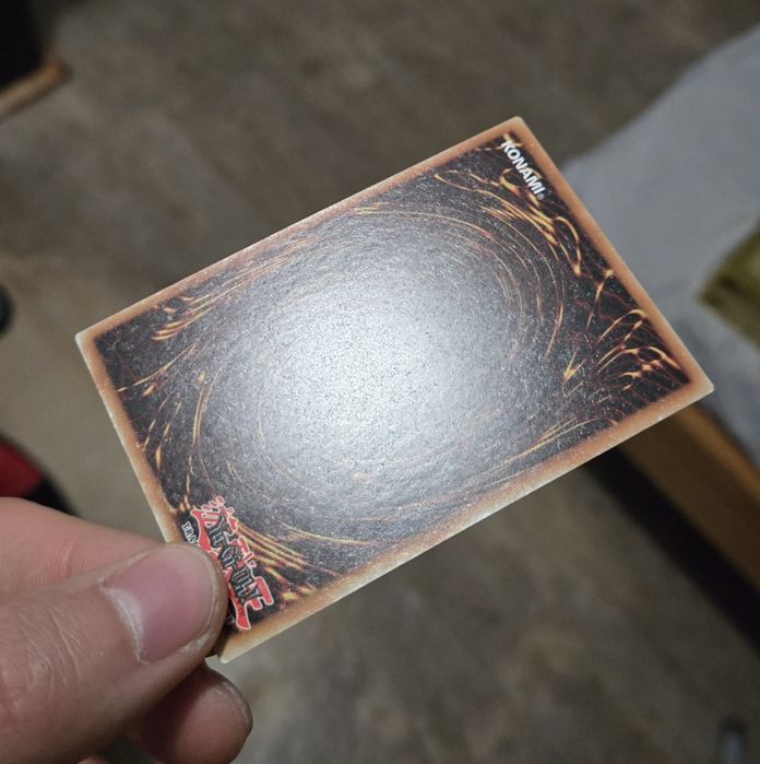 Yu-gi-oh! blue eyes white dragon QSR