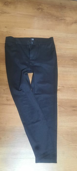 Pantaloni zara mărimea l