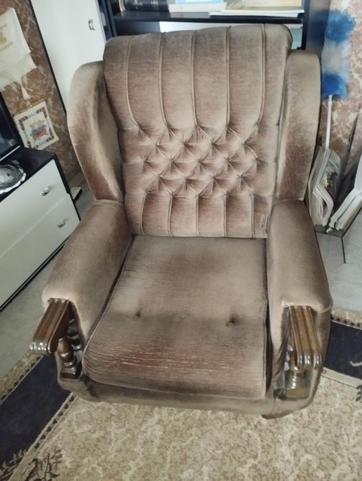 Мебелни гарнитури