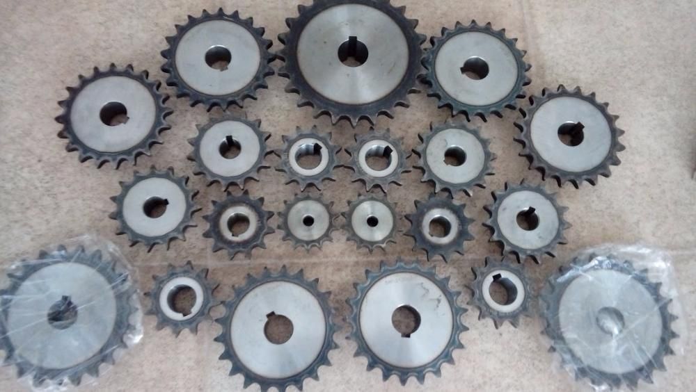 закалени верижни колела с отвор и шпонков канал