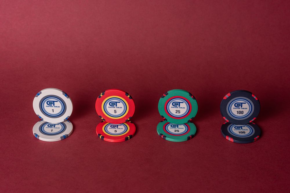 Jetoane poker personalizate ceramice 39mm 43mm si plachete customtables.eu bucuresti stoc urgent #jetoane #jetoanepoker #pokerchips #casino