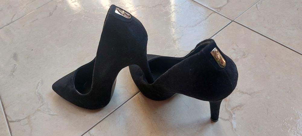 Официални обувки