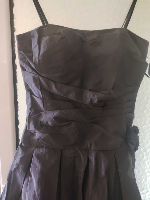 Официална черна рокля