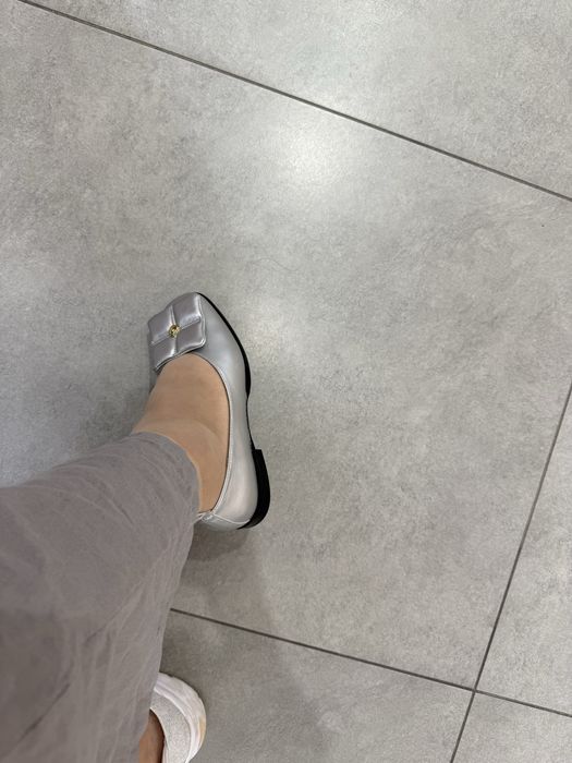 Женские итальянские туфли 38-го размера