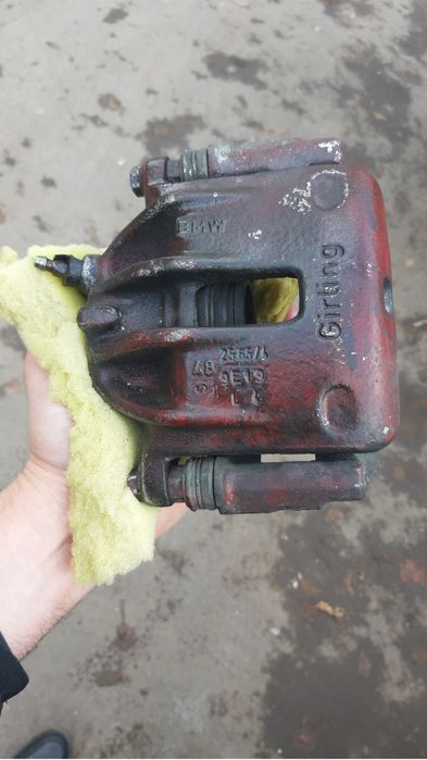 Продам BMW е30 1984