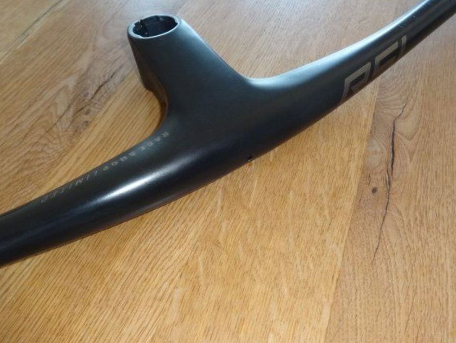 Карбоново кормило Bontrager RSL