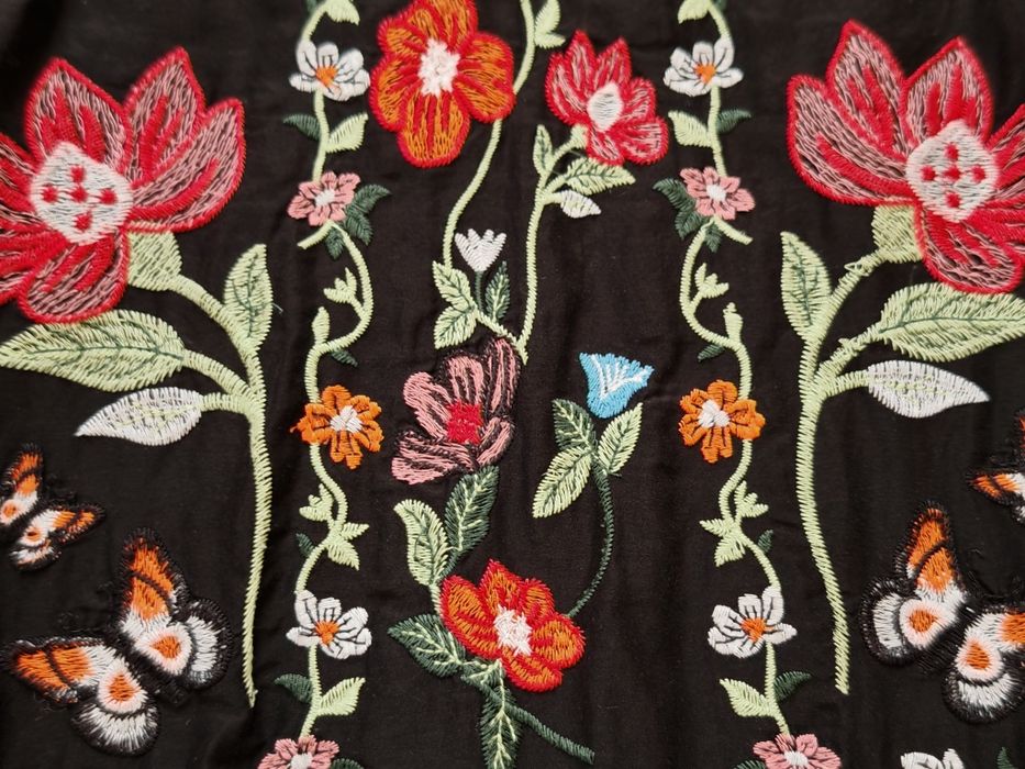 Rochie Flori Brodate Zara - XS