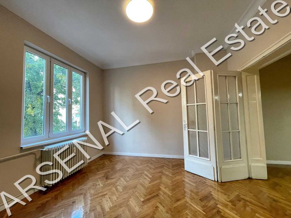 Дава се под наем Офис в София, Център - 110 кв.м за 800 € - Снимка #3