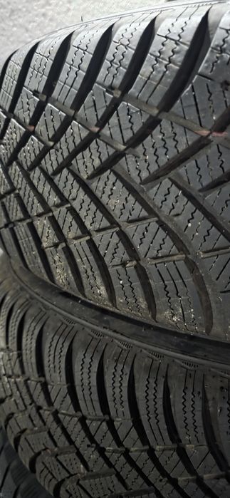 Set 4 roti iarna 5x112 echipate cu anvelope iarna  215 65 16  , 7-8 mm