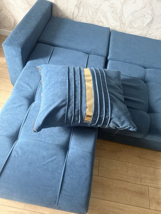 Продается новый  диван