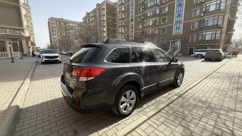 Subaru Outback (Субару Аутбэк)