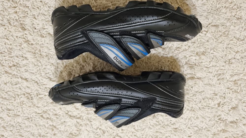 Pantofi de cycling Shimano marime 37