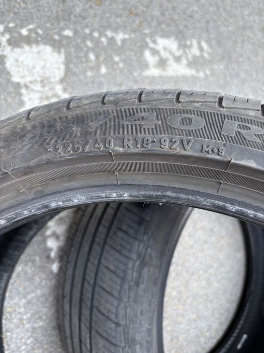 Всесезонни гуми Pirelli 225/40/18